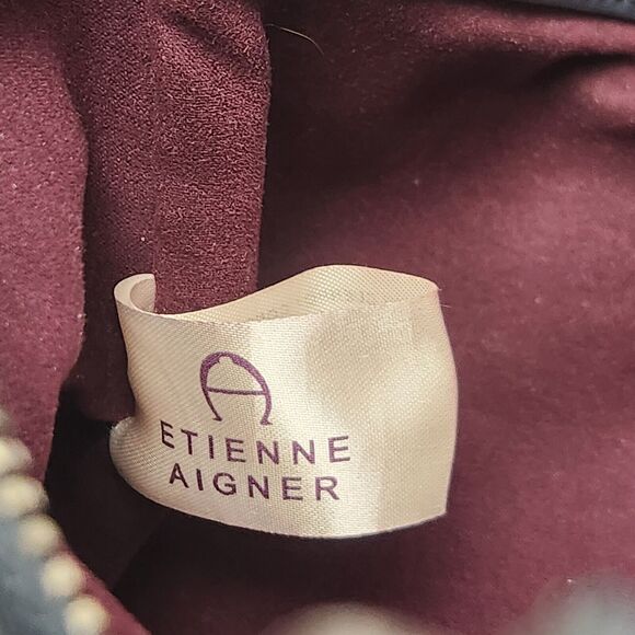 Etienne Aigner Purse Quiet Luxury Minimalist Leather Modest Feminine Designer - Picture 16 of 16